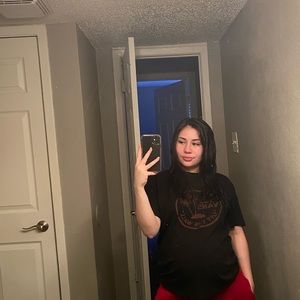 Meet your Posher, Anne